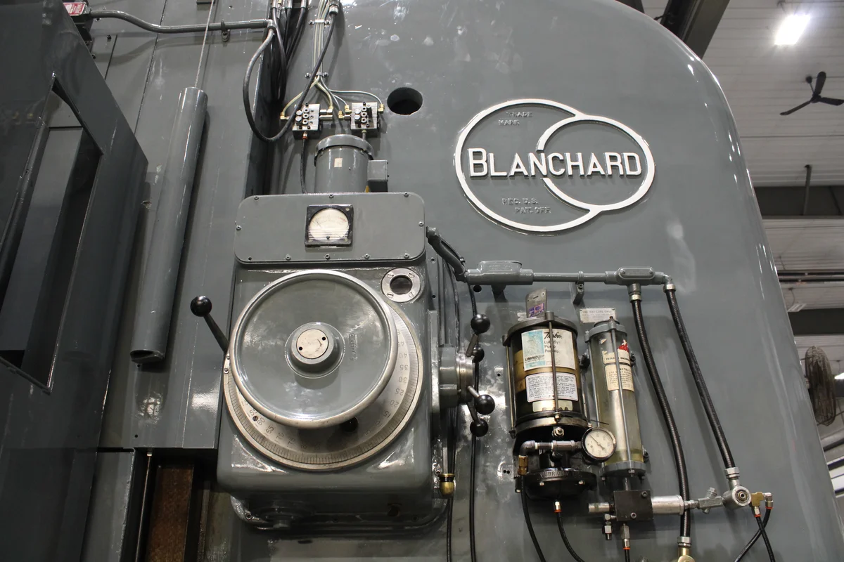 Used machinery showcase photo 4