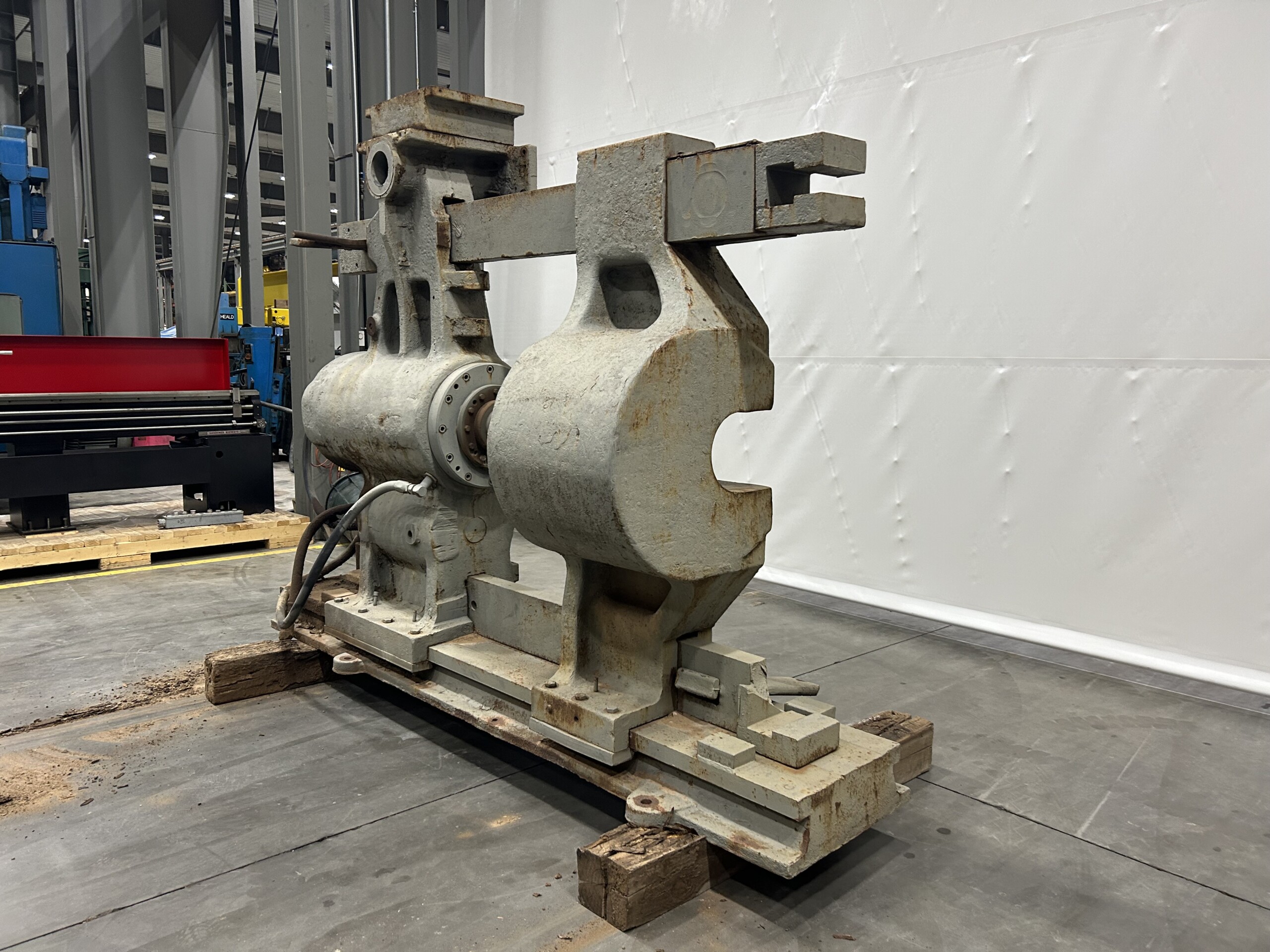 400 Ton Hydraulic Press